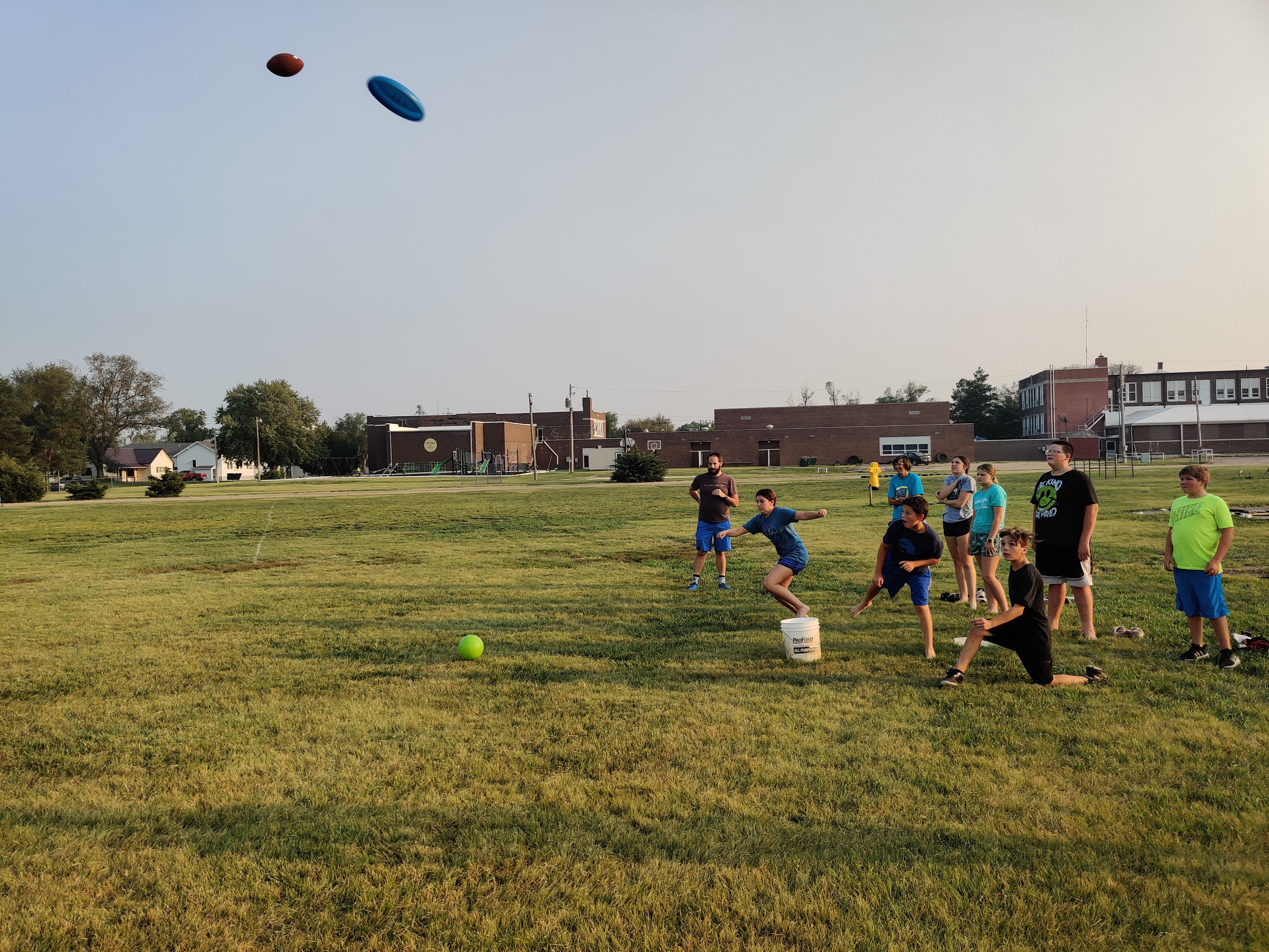 /TFC/tfcconnection-zola/media/commit/dbb135a12ef05586b9706ece89ff65bfb79a0727/content/staff/chris-and-abbie-cochrun/2023-08/allthrow.jpg